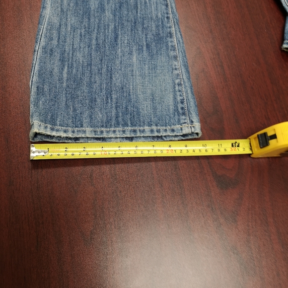 Jean - Picture 6 of 11